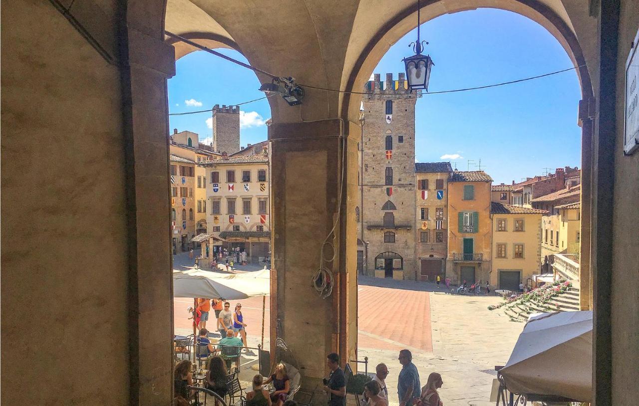 1 Bedroom Gorgeous Apartment In Arezzo Exterior foto